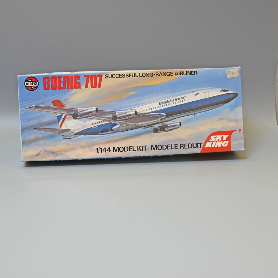 Airfix 04170-0 Boeing 707 British Airways Aircraft kit - Die Cast ...