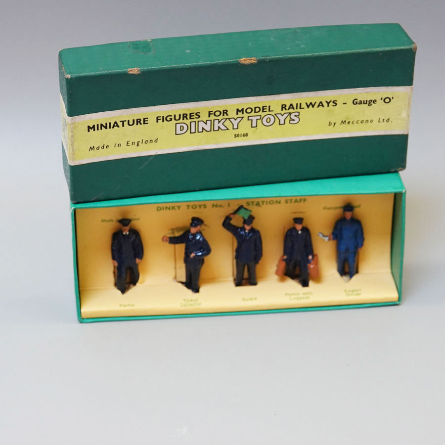 Dinky No.001 Station Staff Miniature Figures