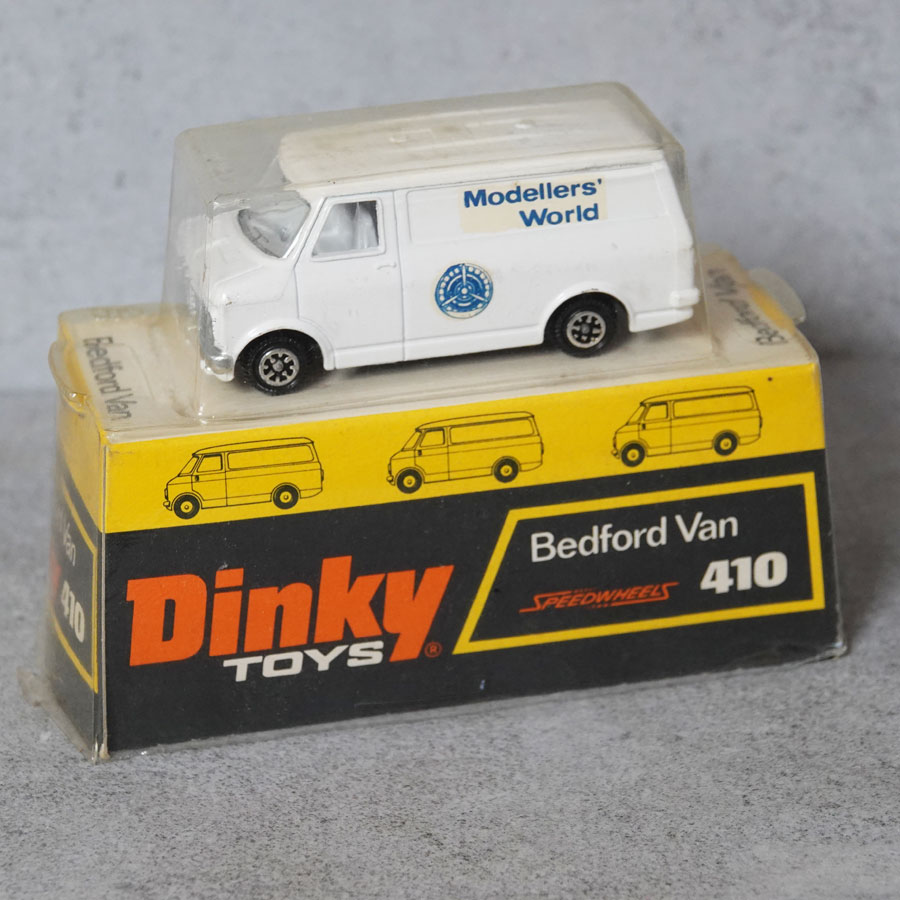 Dinky 410 Bedford Van Modellers World