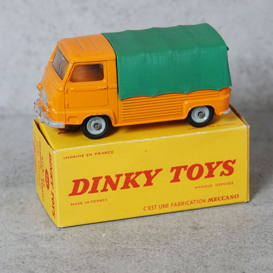 Dinky 563 Renault Estafette Pick-Up Truck Plain Box