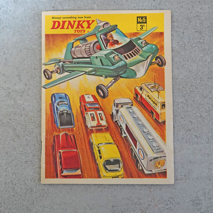 Dinky Toys Catalogue No 5 May 1969 1st issue Dealer Stamped BEUZEVALS JERSEY