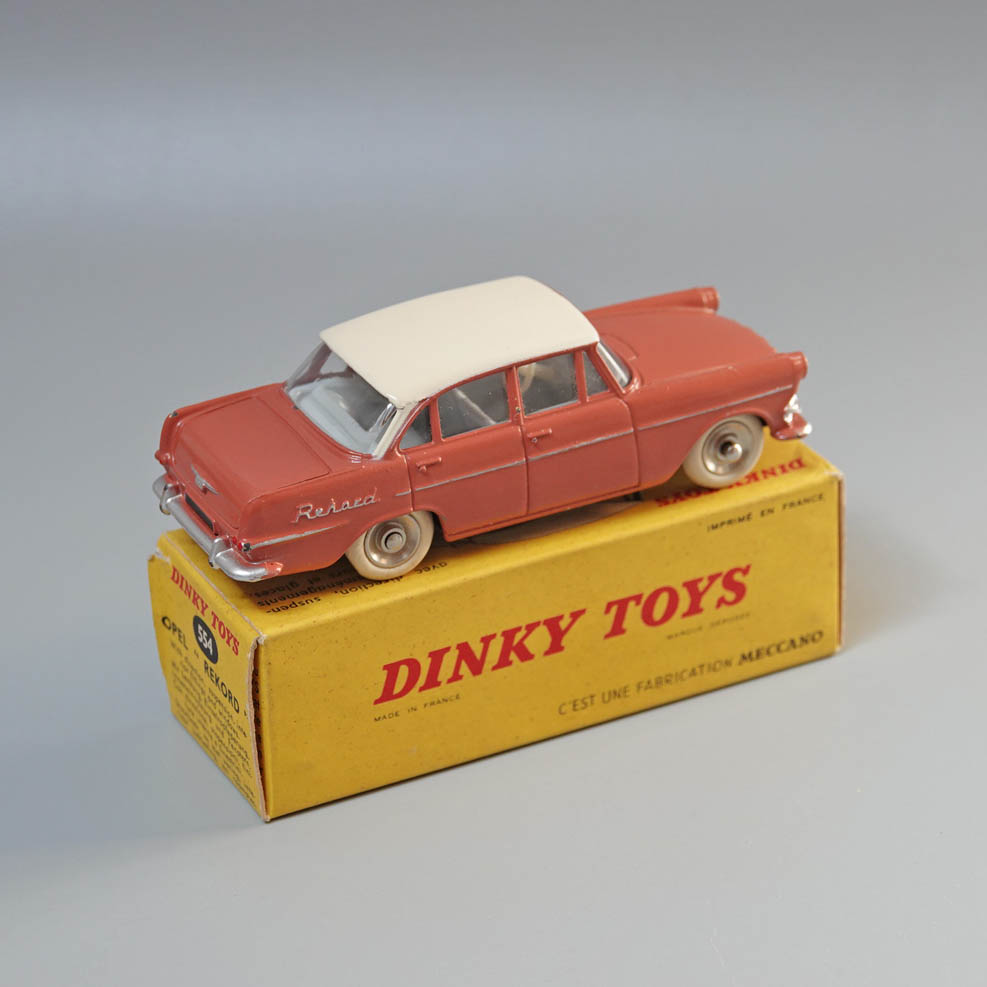 Dinky 554 Opel Rekord In Coral Pink Ivory Roof - Die Cast Models 4 You